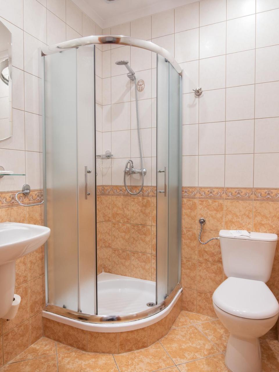 Hotel Texicana Sulechów Esterno foto